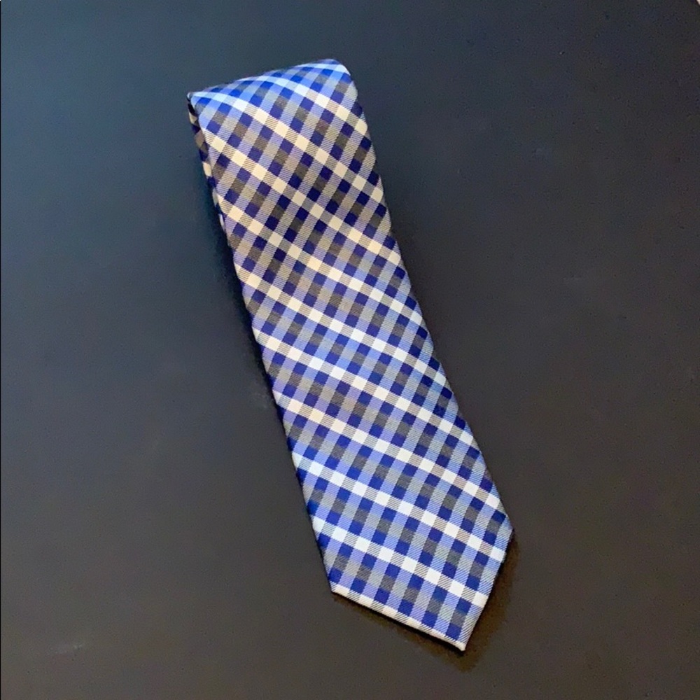 Tommy Hilfiger silk tie